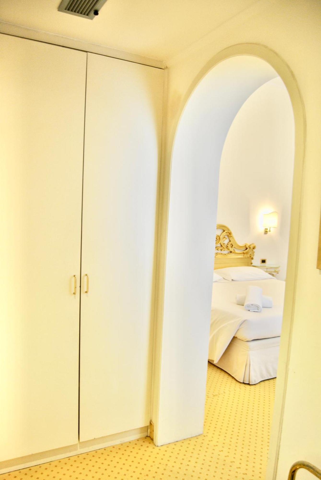 Hotel Gardena Venice Phòng bức ảnh