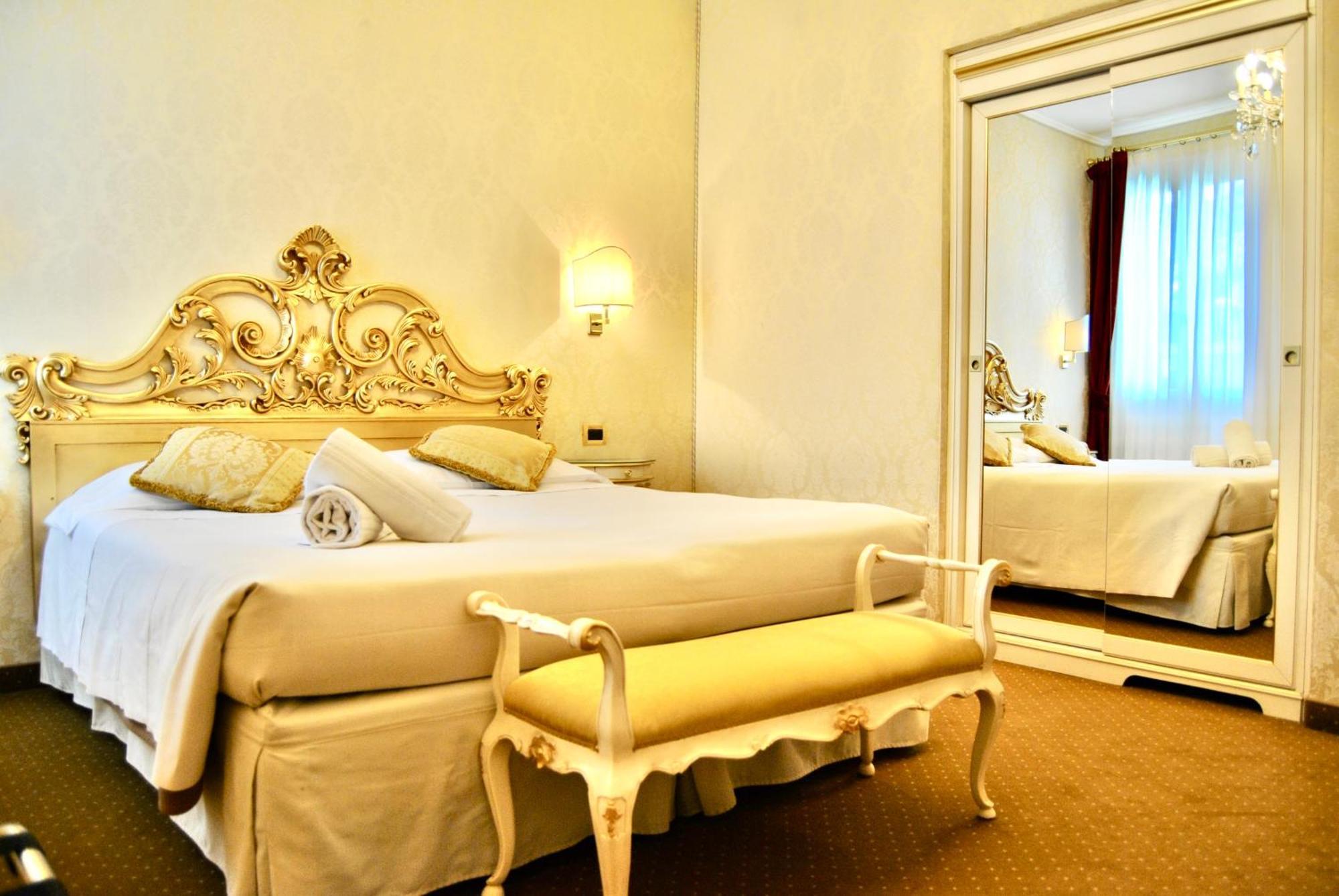Hotel Gardena Venice Phòng bức ảnh
