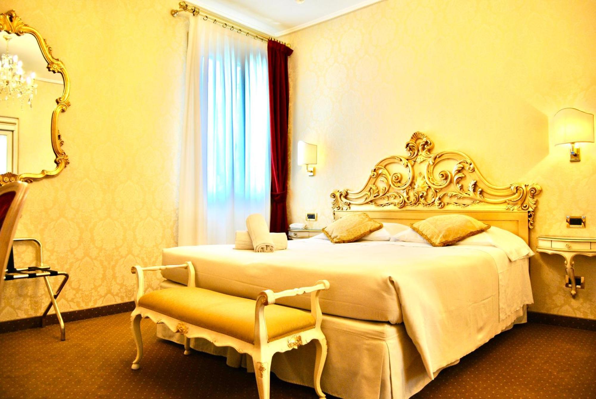 Hotel Gardena Venice Phòng bức ảnh