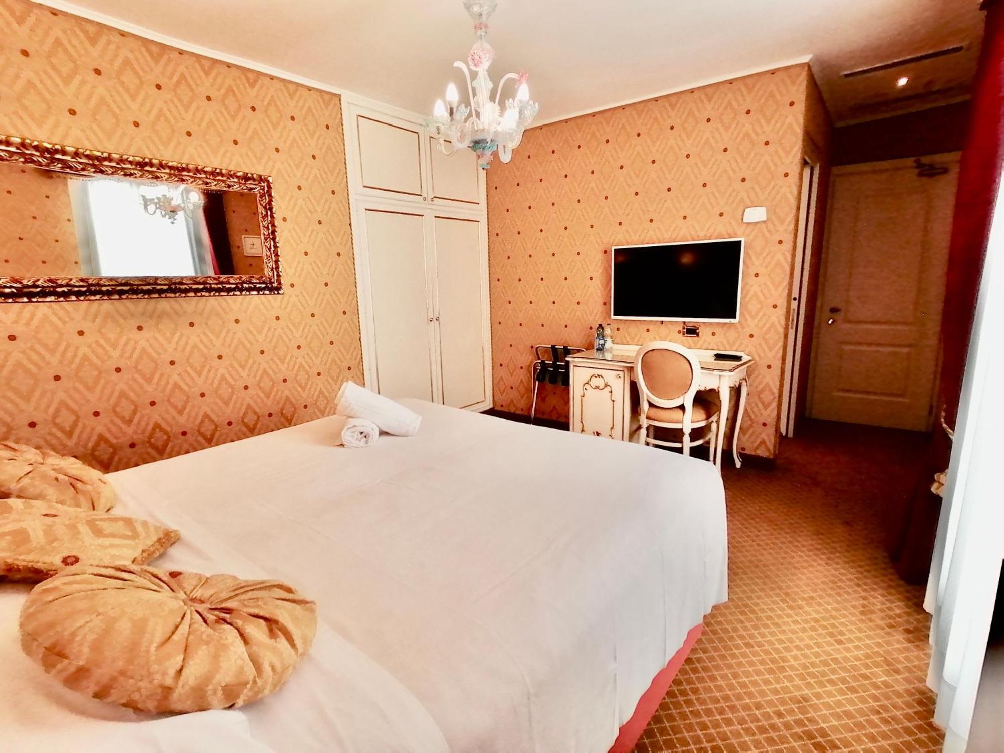 Hotel Gardena Venice Phòng bức ảnh